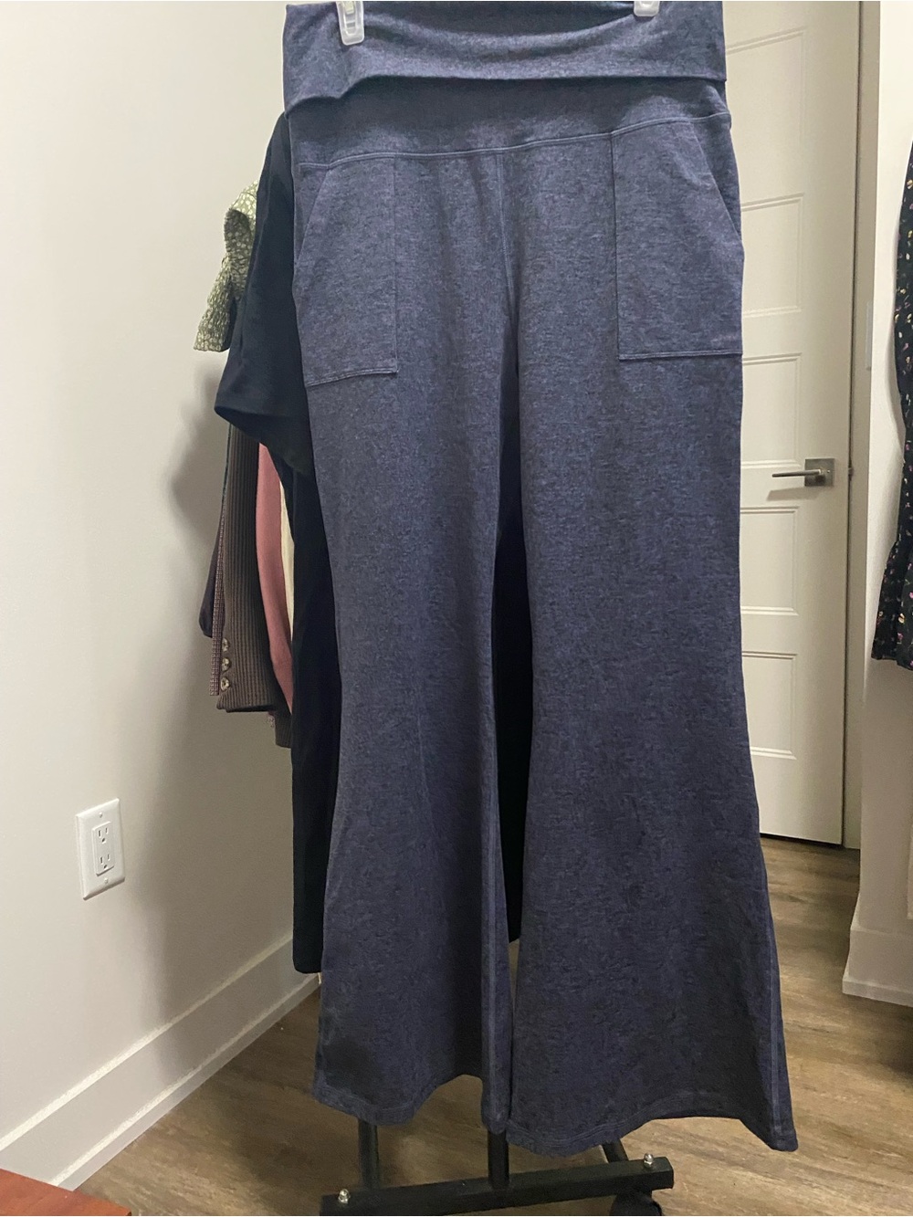 aerie Wide-Leg Lounge Pants in Navy